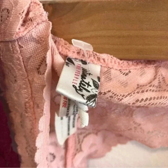 Intimately Free People Galloon Lace Racerback Bra Bundle of‎ 2 Bralettes Size S - Picture 3 of 11